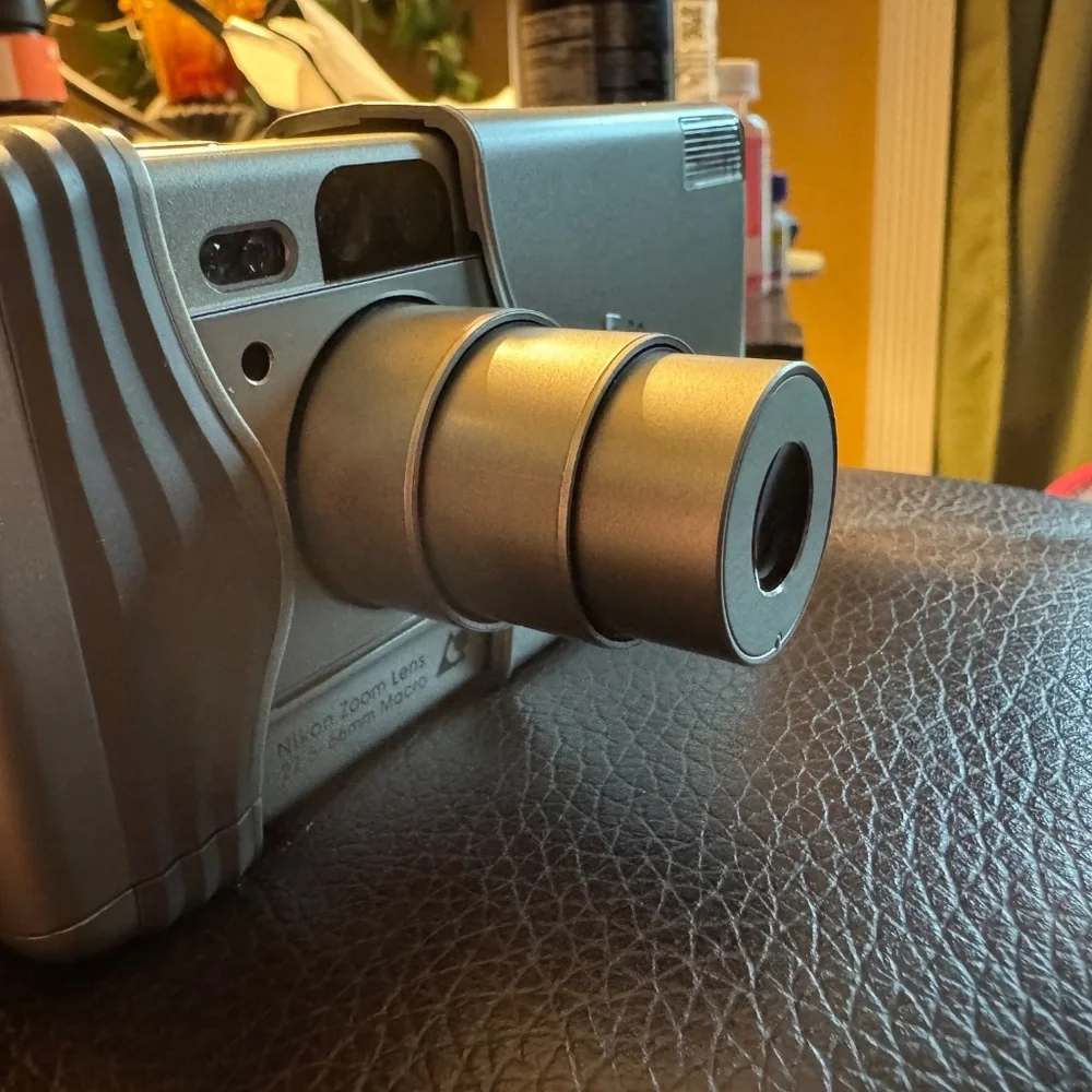 Nikon Nuvis S